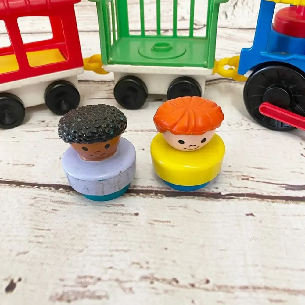 FISHER-PRICE LITTLE PEOPLE Vintage 1991 Circus Train Set Engine Cars 2 Figures